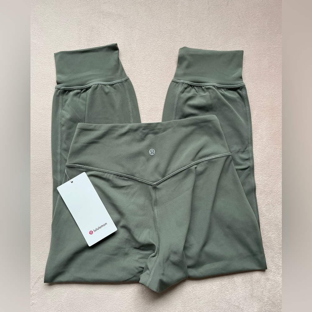 Lululemon Align Jogger Crop Size 4 GRSG Grey Sage
NWT